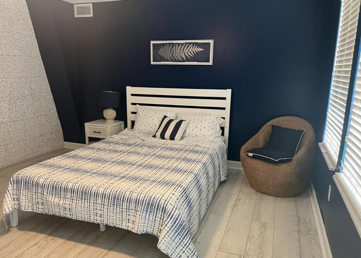 Capri Inn & Apartments Лейк-Уорт Экстерьер фото